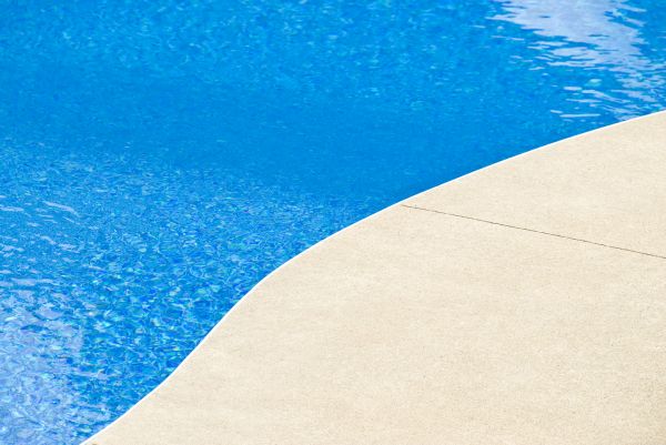 Cost of Pool Deck Construction in Tyler