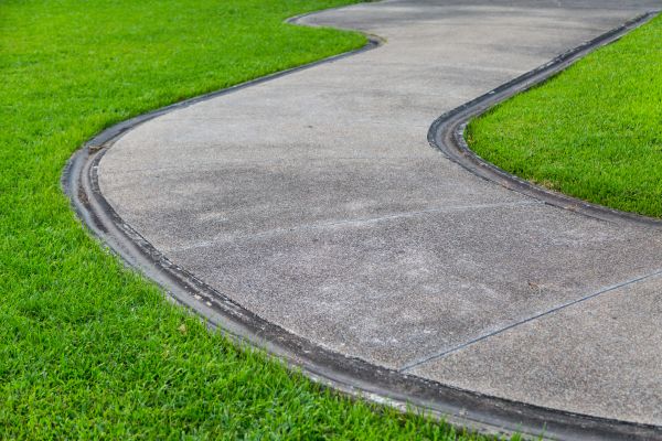 Cost of Concrete Sidewalk Construction in Tyler