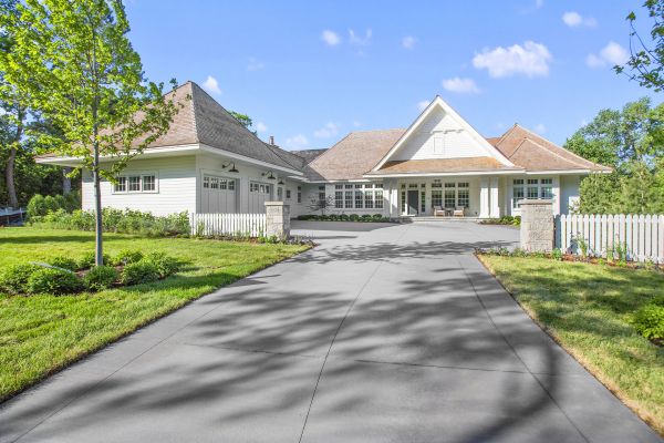 Driveway Concreting Service